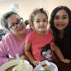 Meet your Posher, Leslie